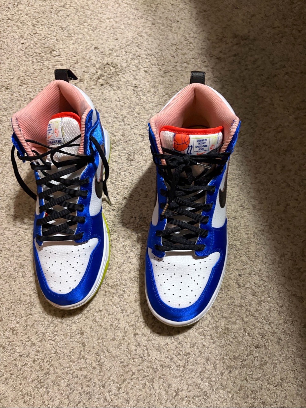 Nike Dunk High Women's Satin
Blue DV2185-100 Sz 9